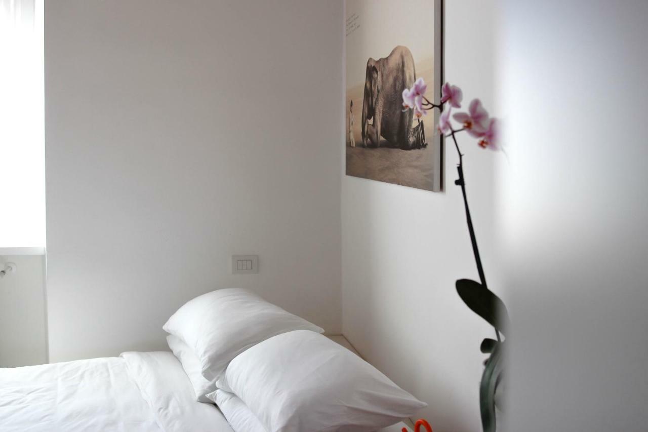 Design Apartment Porta Venezia Mailand Exterior foto
